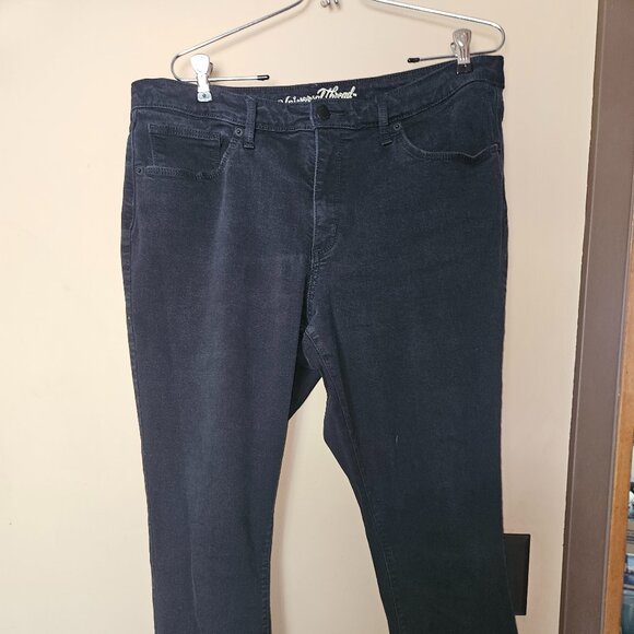 Universal Threads 18/34R Black Skinny Jeans - Picture 1 of 5